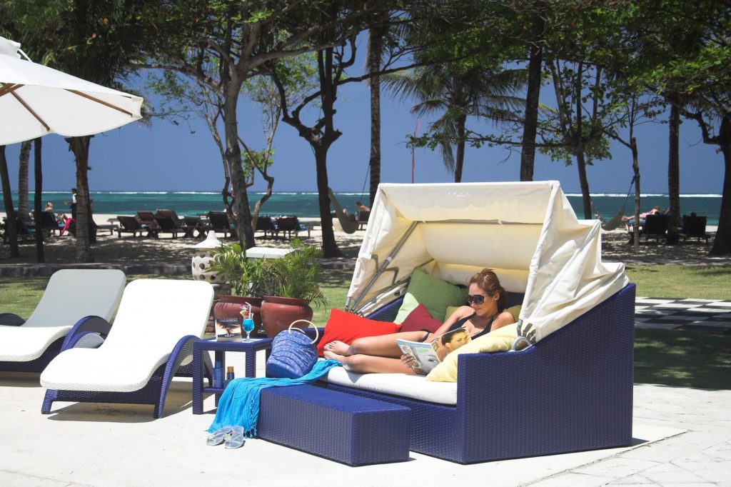 4366Mercure-Resort-Sanur-Nakula-swimming-pool_l__pub_res