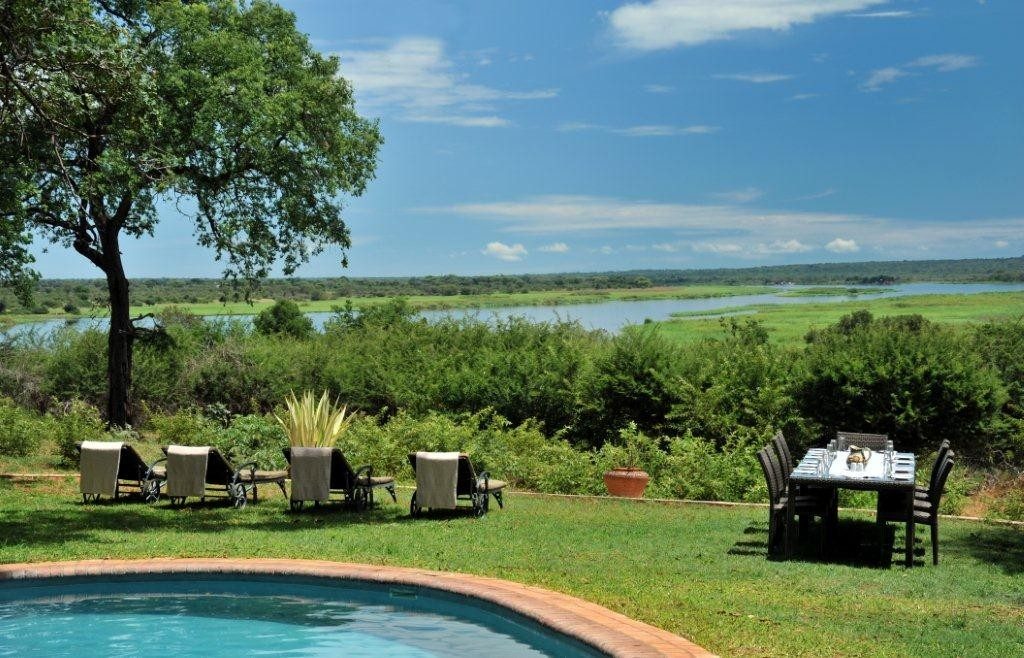 5333Imbabala_PoolView