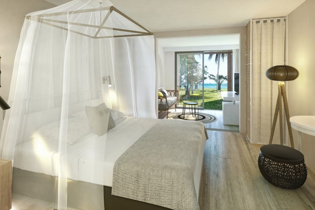 6643TA_Couple Deluxe Seafront