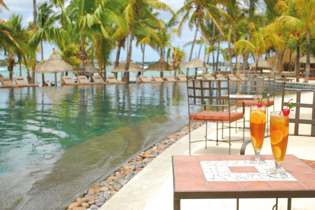mauricia-resort-spa-mauritiusbeach-bar-1024×685