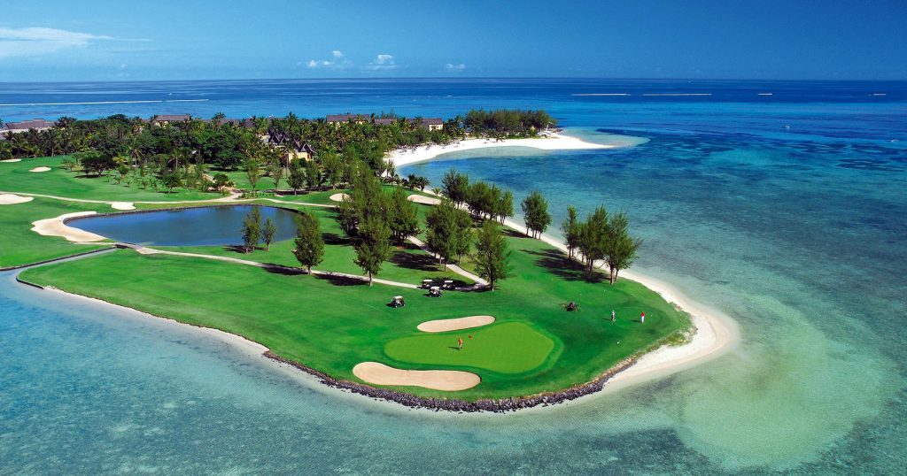 paradis-beachcomber-golf-course-panorama-view-1024×538