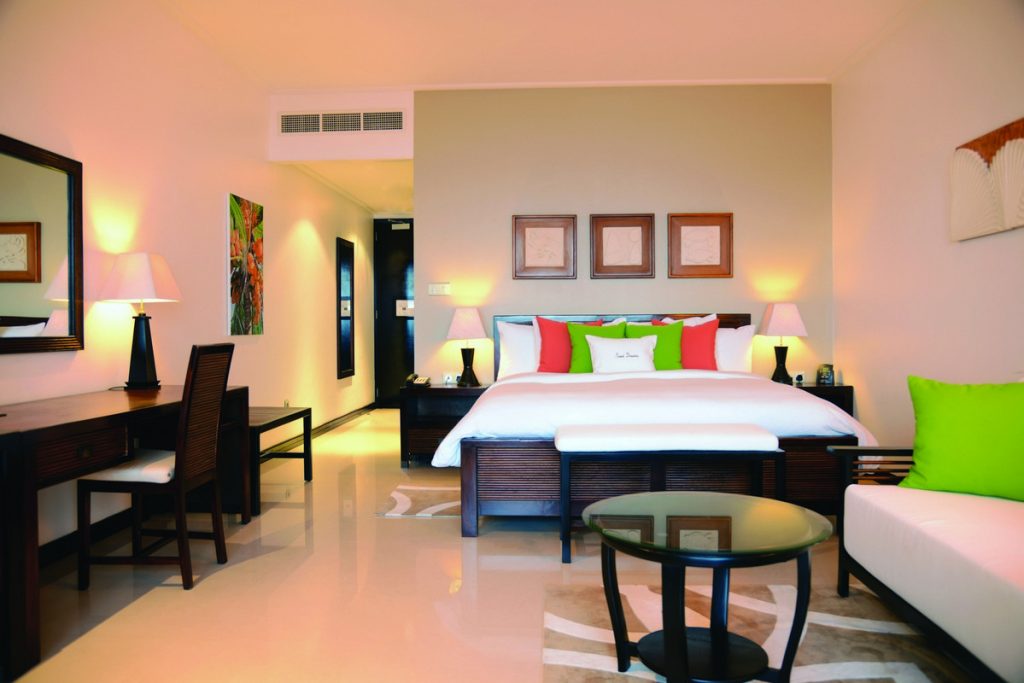 5103SEZDT_GuestRoom2_HR